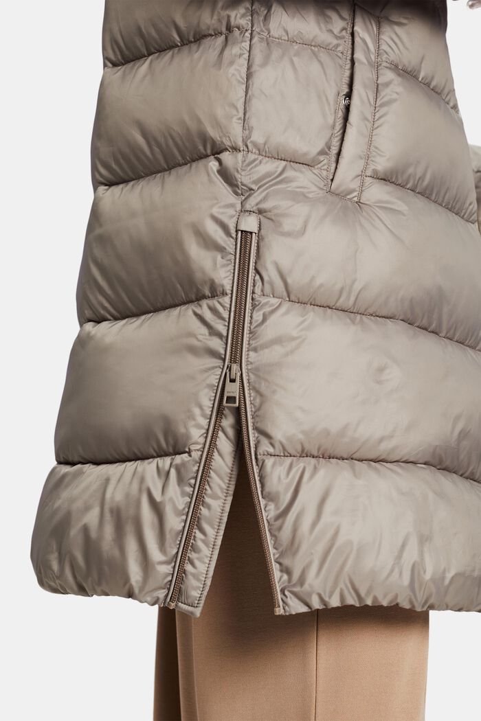 Manteau matelassé déperlant à capuche, LIGHT TAUPE, detail image number 4