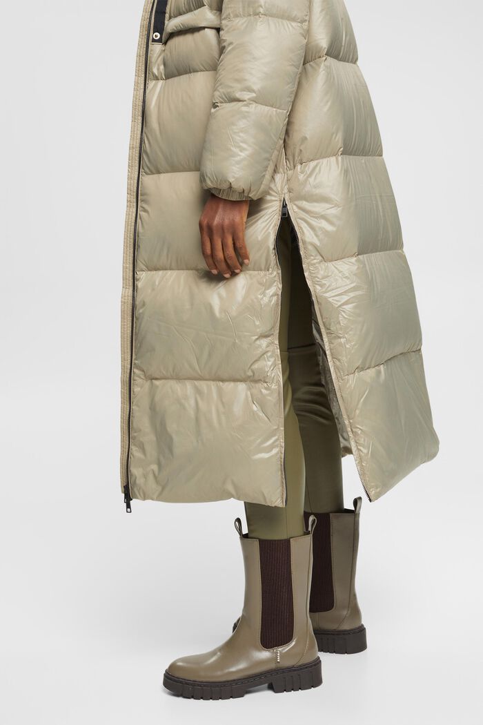 Lange gewatteerde mantel met gerecyclede donzen wattering, PALE KHAKI, detail image number 4