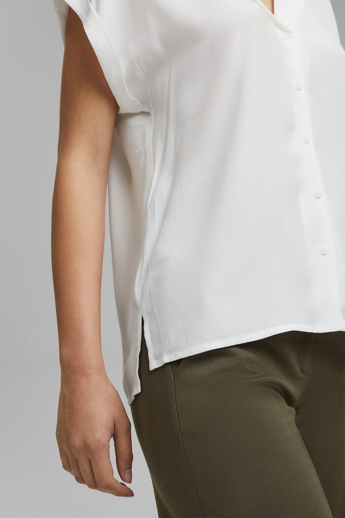 Top façon blouse à col pyjama, LENZING™ ECOVERO™, OFF WHITE, detail image number 2