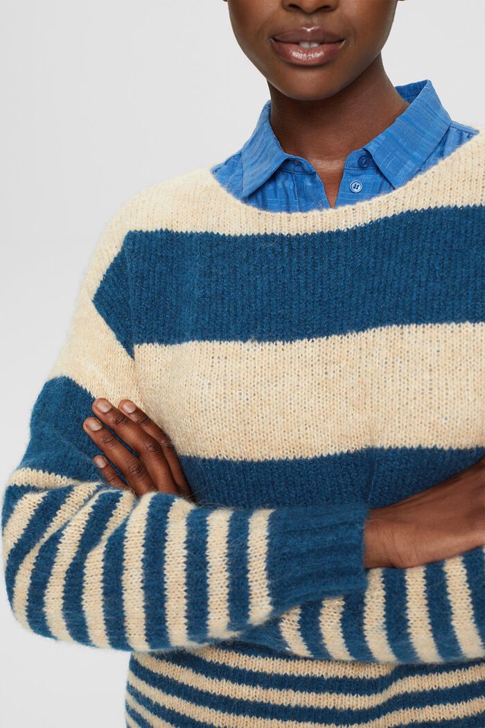 À teneur en laine et en alpaga : le pull-over à rayures, PETROL BLUE, detail image number 3