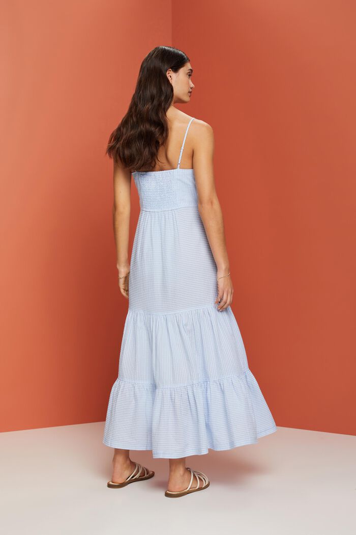 Gelaagde maxi-jurk met knopen aan de voorkant, LIGHT BLUE, detail image number 3