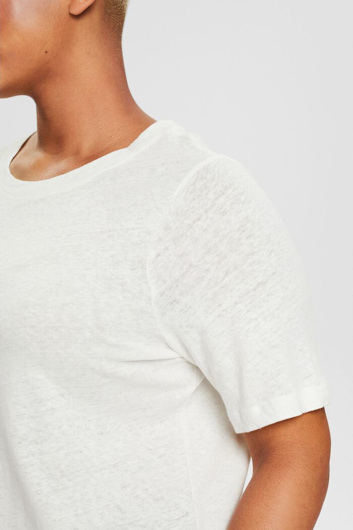 Modèle CURVY à teneur en lin : t-shirt basique, OFF WHITE, detail image number 0
