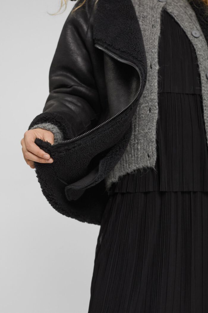 À teneur en laine : veste style motard d’aspect peau d’agneau, BLACK, detail image number 2