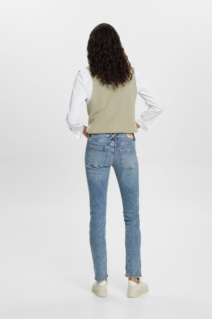 En matière recyclée : le jean de coupe Slim Fit taille mi-haute, BLUE LIGHT WASHED, detail image number 3