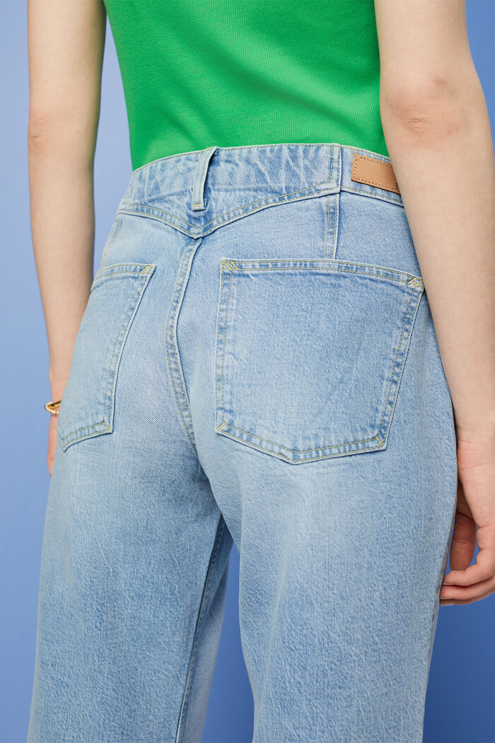 Jeans met retrolook en uitlopende pijpen, BLUE LIGHT WASHED, detail image number 4