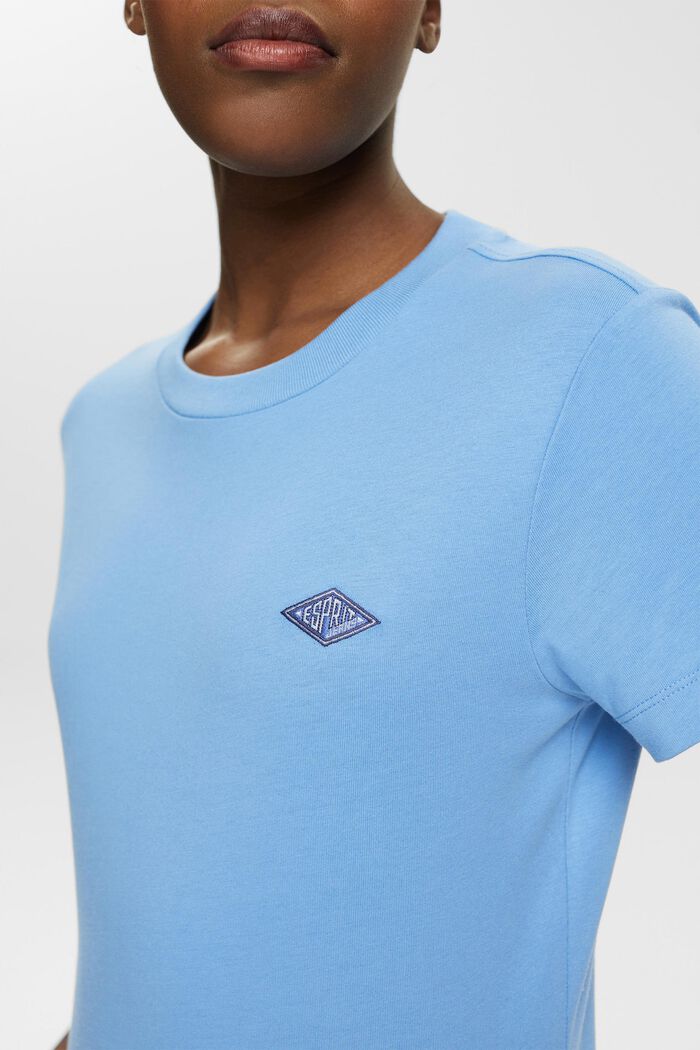 T-shirt van katoenen jersey met geborduurd logo, LIGHT BLUE LAVENDER, detail image number 2