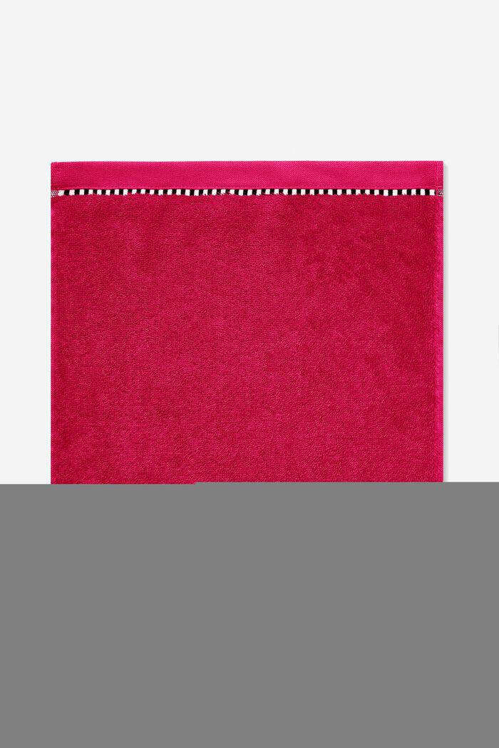 À teneur en TENCEL™ : la collection de serviettes en tissu éponge, RASPBERRY, detail image number 6