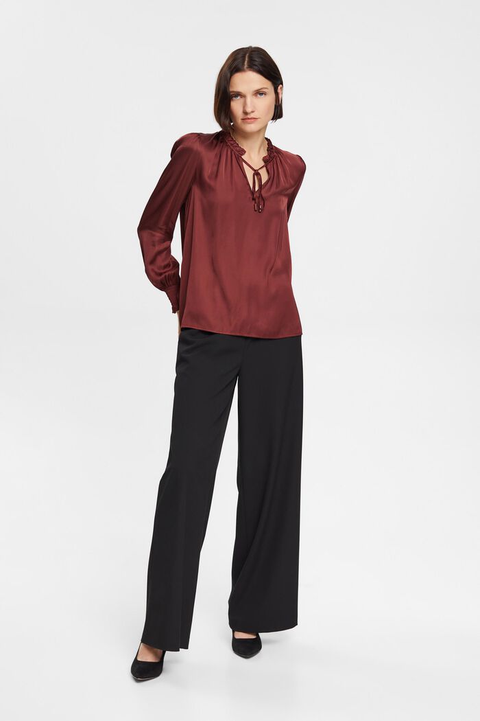 Satijnen blouse met gerimpelde kraag, LENZING™ ECOVERO™, BORDEAUX RED, detail image number 4