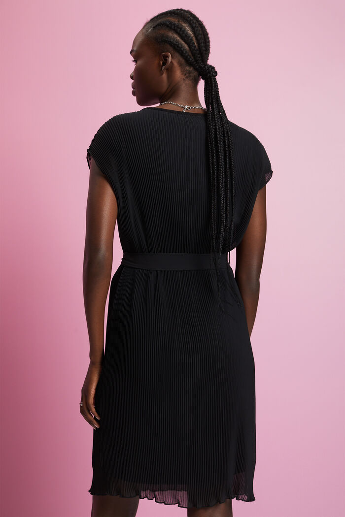 Mouwloze jurk met plissés, LENZING™ ECOVERO™, BLACK, detail image number 3