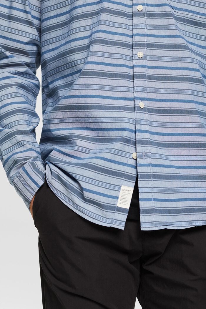 À teneur en lin : la chemise à rayures, BLUE, detail image number 2