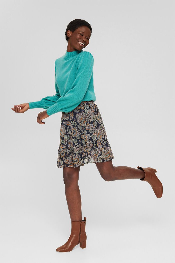 En matière recyclée : la mini-jupe en mousseline à imprimé cachemire, NAVY, detail image number 1