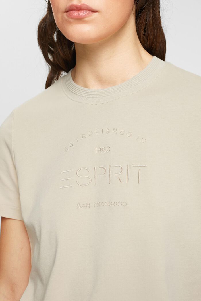 T-shirt en coton biologique orné d’un logo brodé, LIGHT TAUPE, detail image number 2