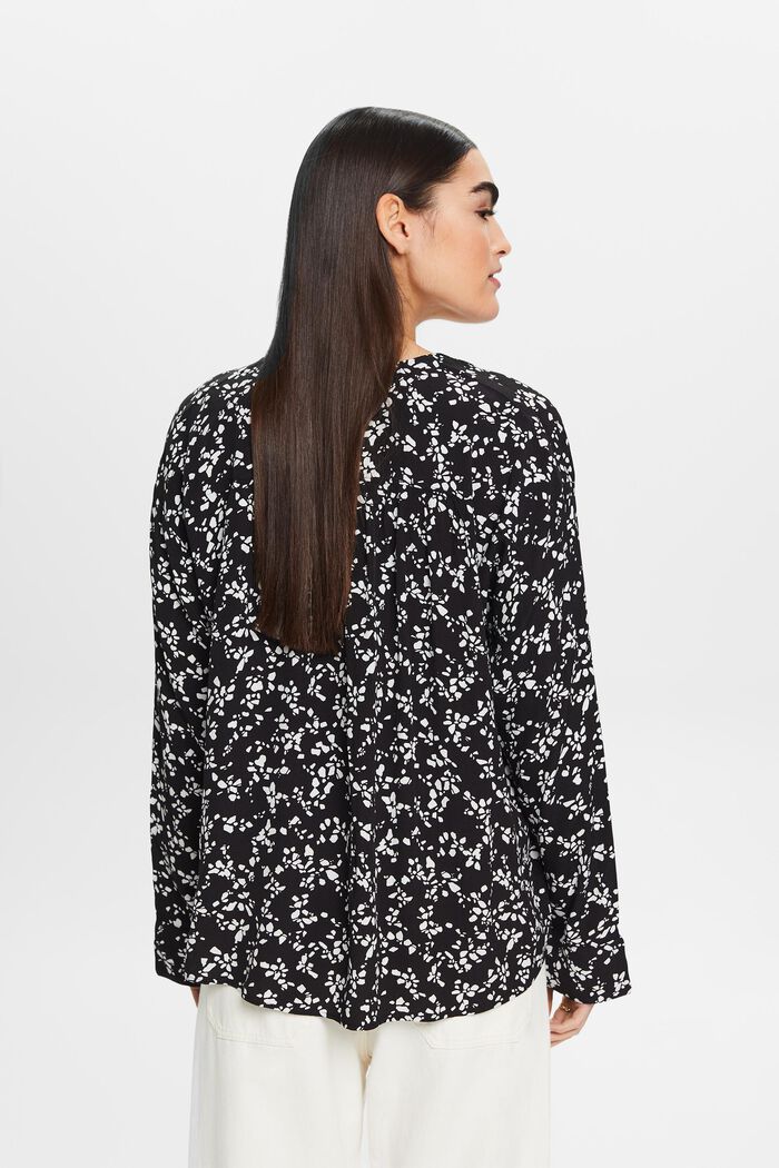 Crêpe blouse met V-hals en print, NEW BLACK, detail image number 3