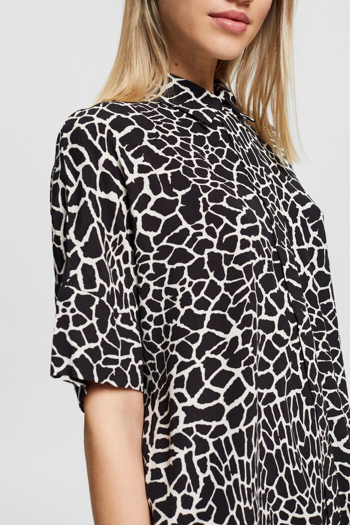 Oversized blouse met LENZING™ ECOVERO™, BLACK, detail image number 2