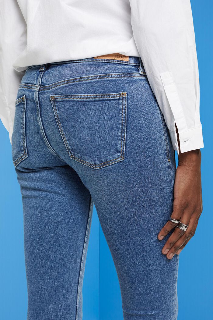 Jean de coupe Skinny Fit à taille mi-haute doté de poches zippées, BLUE MEDIUM WASHED, detail image number 2
