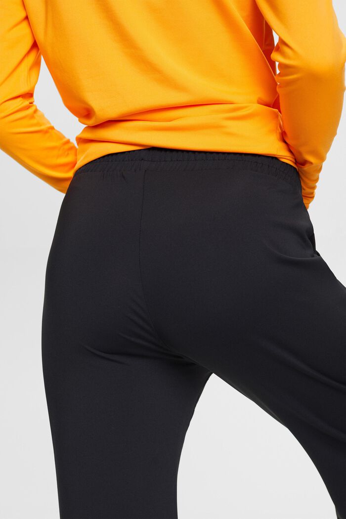 Pantalon de jogging doté de la technologie E-DRY, BLACK, detail image number 4