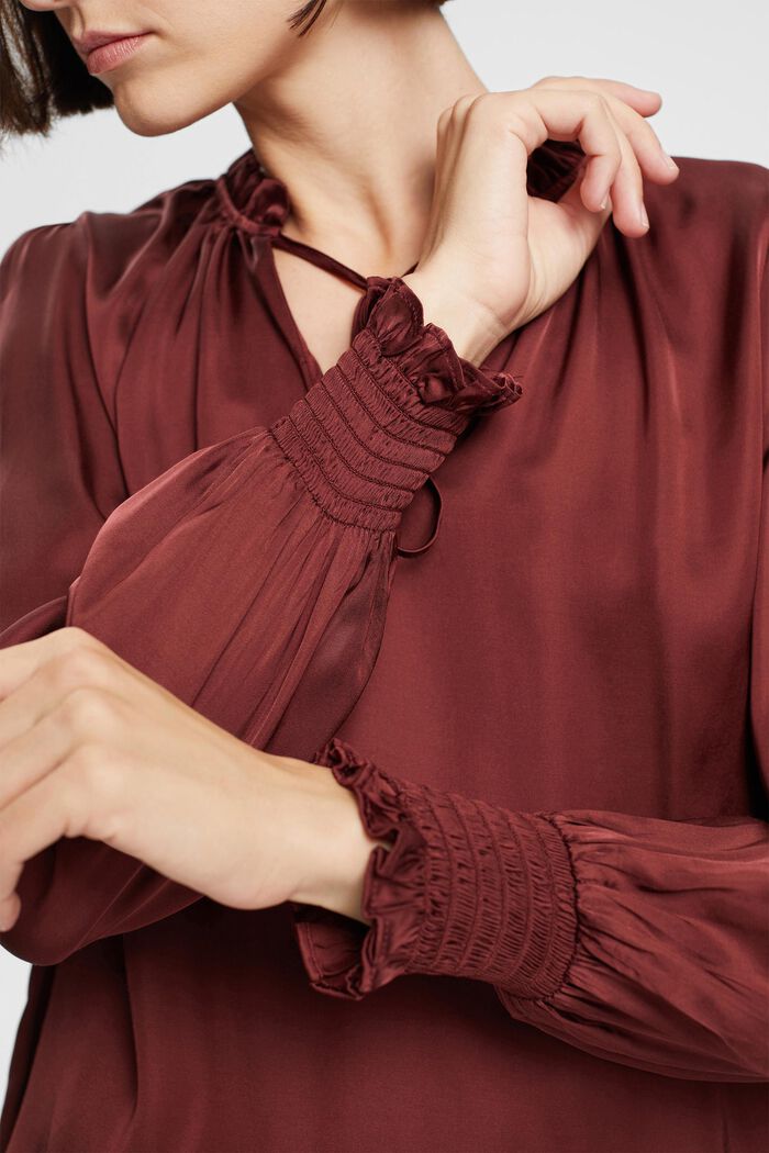 Satijnen blouse met gerimpelde kraag, LENZING™ ECOVERO™, BORDEAUX RED, detail image number 0