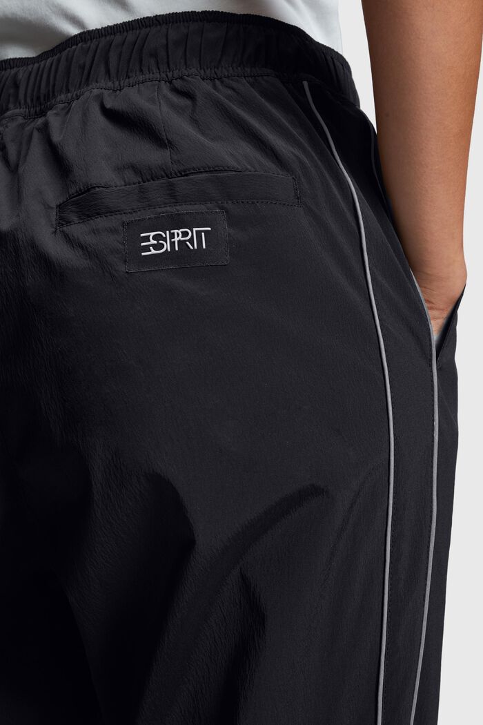 Pantalon de jogging taille haute doté d’une boucle à la taille, BLACK, detail image number 3
