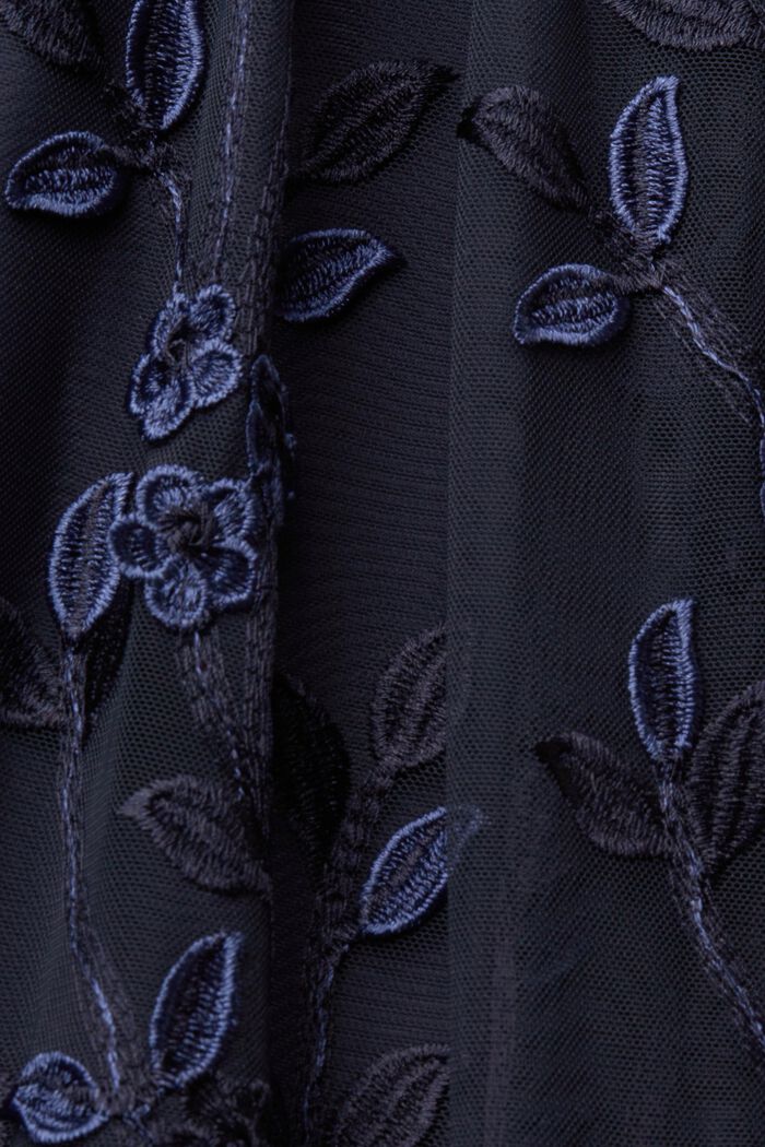 Mini-robe en dentelle 3D agrémentée de mesh à broderie florale, NAVY, detail image number 5